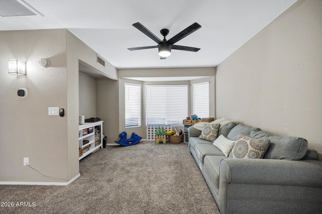 4314 E HARVARD Avenue, Gilbert, AZ 85234