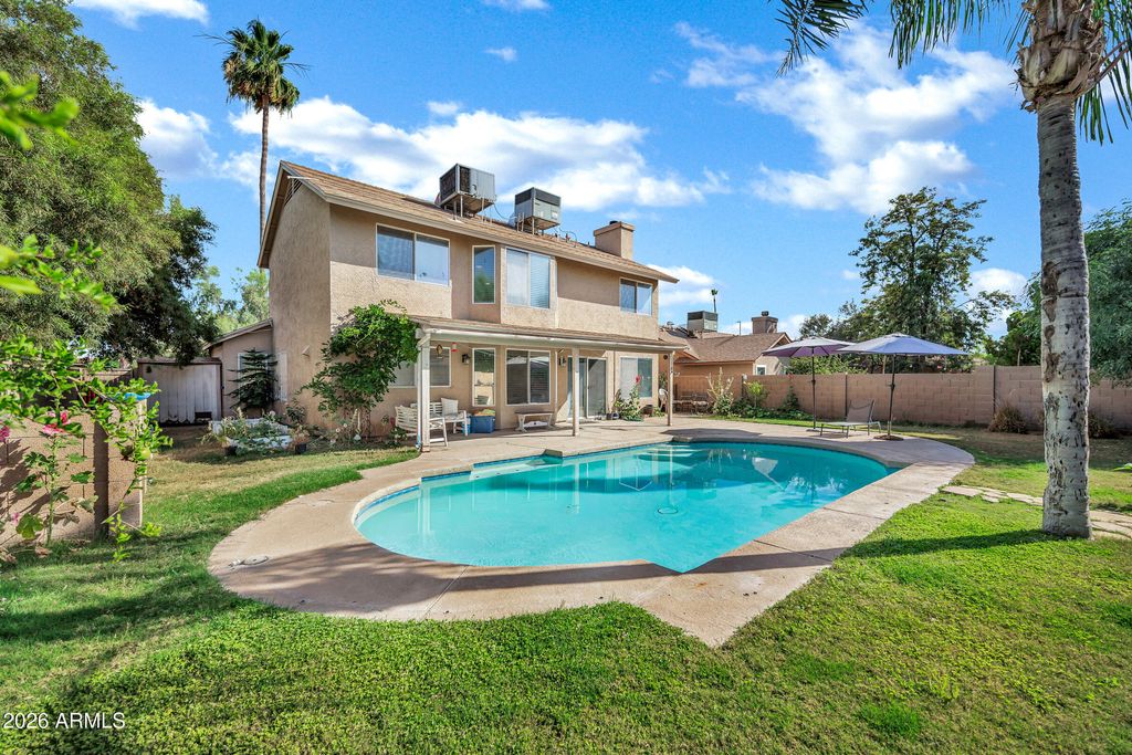 Image 32 of property listing at 4314 E HARVARD Avenue, Gilbert, AZ 85234
