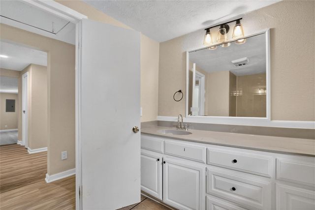 5110 Fm-1765, La Marque, TX 77568