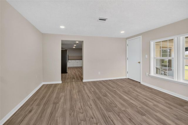 5110 Fm-1765, La Marque, TX 77568