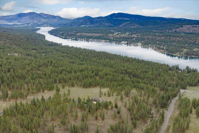 xx N Bernhill Rd, Nine Mile Falls, WA 99026