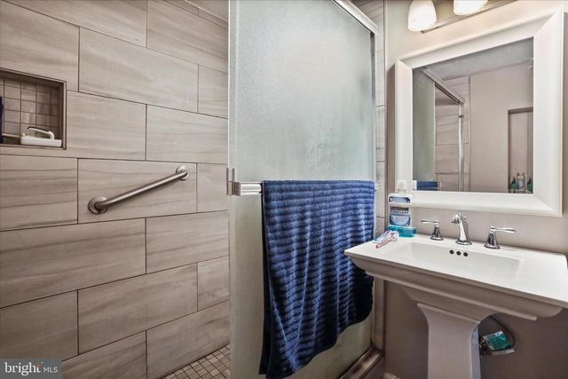 148 SHARPE ST, Strasburg, VA 22657