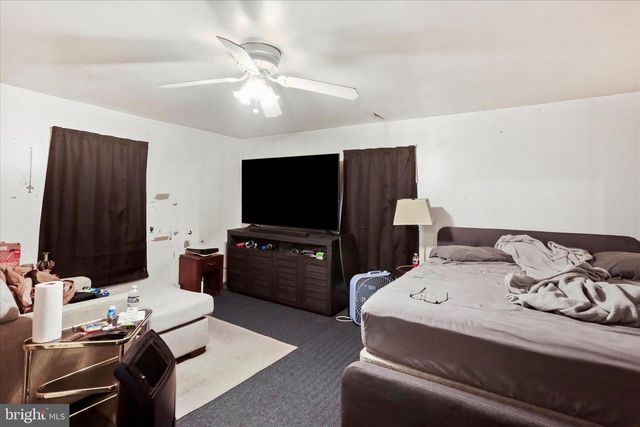 148 SHARPE ST, Strasburg, VA 22657