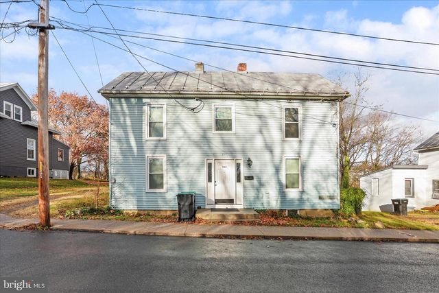 148 SHARPE ST, Strasburg, VA 22657