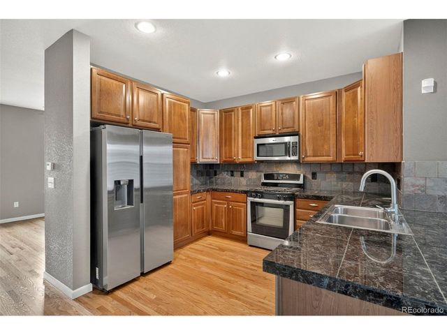 8476 E 35th Ave, Denver, CO 80238