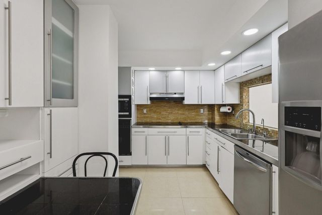 6450 Collins Avenue 901, Miami Beach, FL 33141