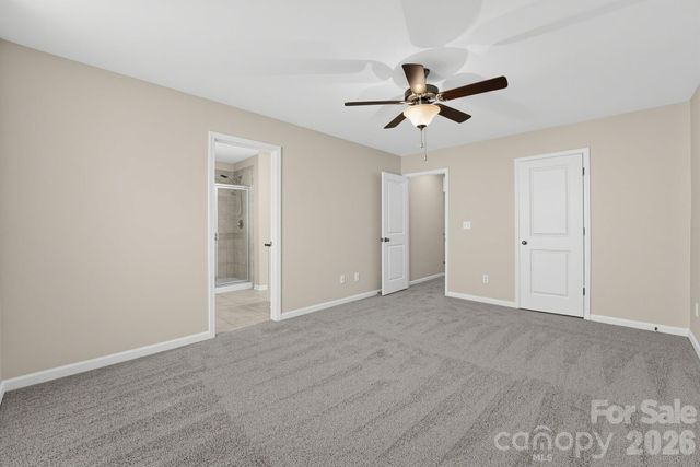 8727 Harris Lake Lane, Charlotte, NC 28269