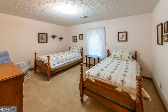 2011 Gleaton Road, Conyers, GA 30013