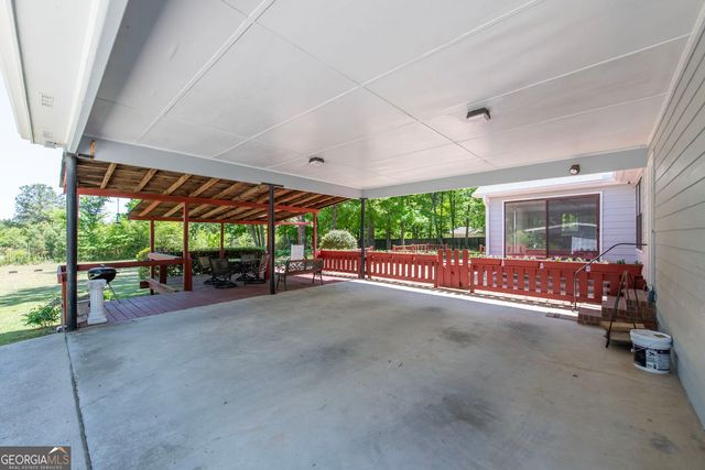 2011 Gleaton Road, Conyers, GA 30013