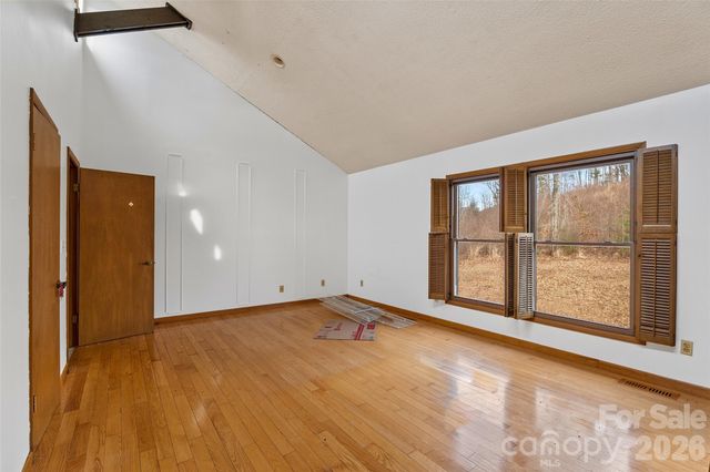2025 Howard Gap Road, Hendersonville, NC 28792