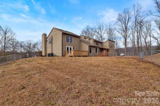 2025 Howard Gap Road, Hendersonville, NC 28792