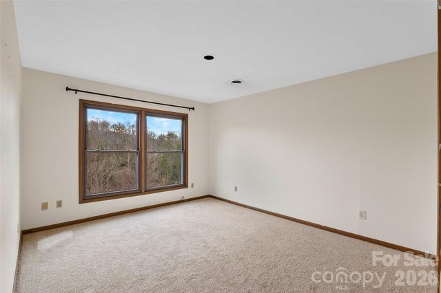 2025 Howard Gap Road, Hendersonville, NC 28792
