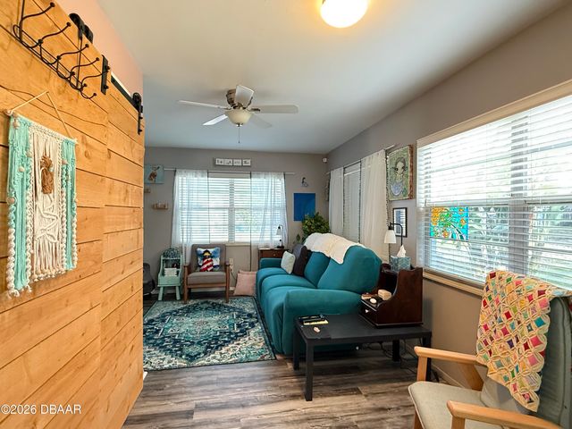 2805 Saxon Drive, New Smyrna Beach, FL 32169