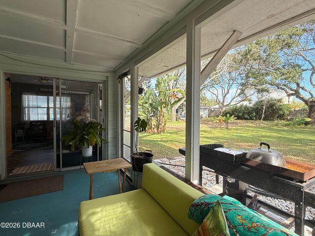 2805 Saxon Drive, New Smyrna Beach, FL 32169