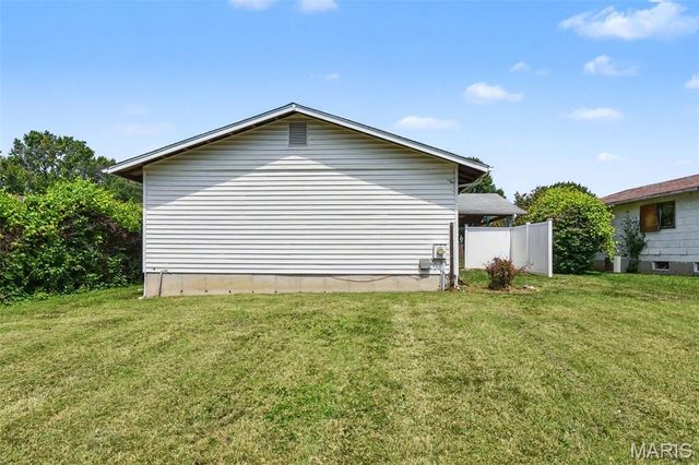 3110 Sabrina Lane, Florissant, MO 63031