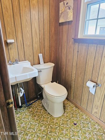 5723 Eagle Avenue, Wise, VA 24293