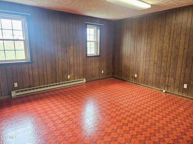 5723 Eagle Avenue, Wise, VA 24293