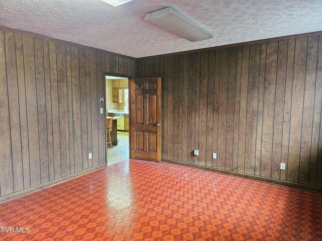 5723 Eagle Avenue, Wise, VA 24293