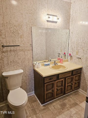 5723 Eagle Avenue, Wise, VA 24293