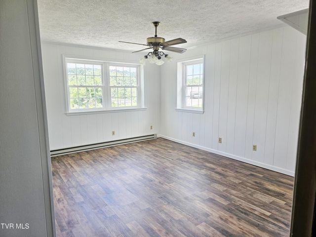 5723 Eagle Avenue, Wise, VA 24293