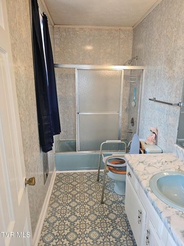 5723 Eagle Avenue, Wise, VA 24293