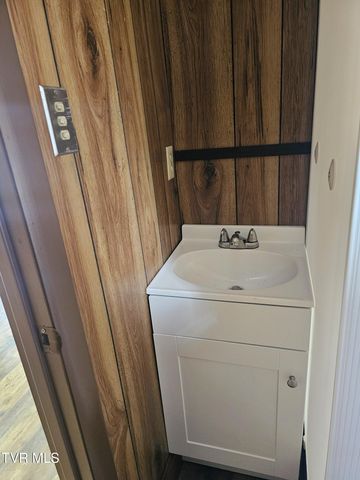 5723 Eagle Avenue, Wise, VA 24293