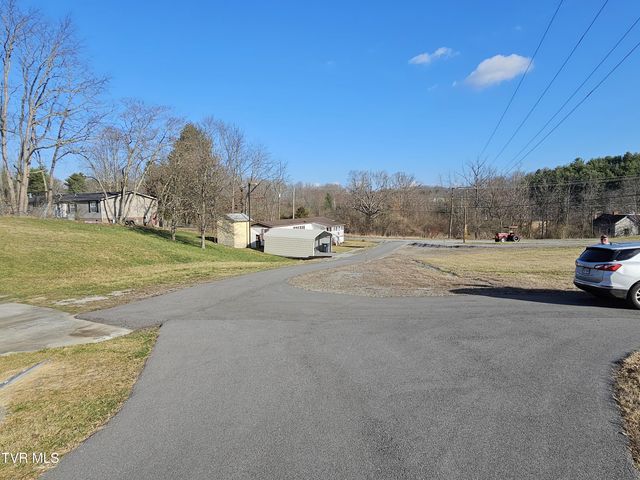 5723 Eagle Avenue, Wise, VA 24293