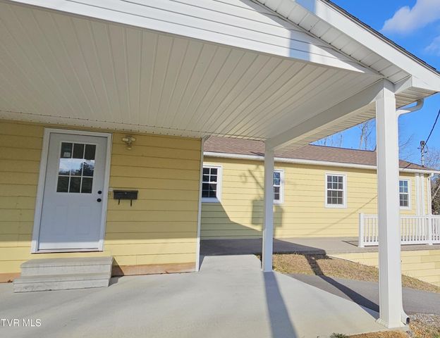 5723 Eagle Avenue, Wise, VA 24293