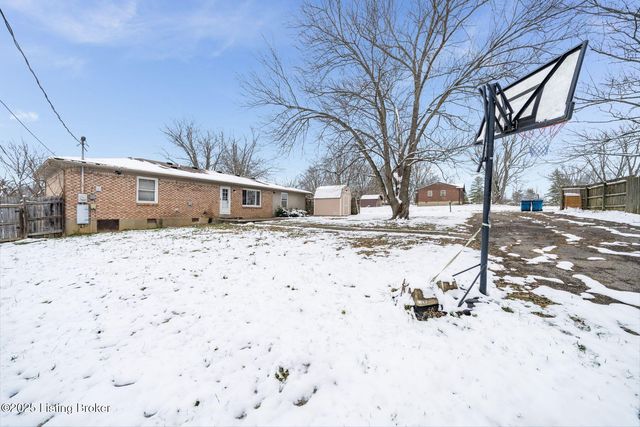 3701 Wiano Dr, Crestwood, KY 40014