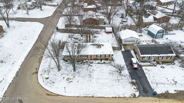 3701 Wiano Dr, Crestwood, KY 40014