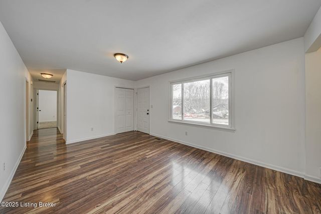 3701 Wiano Dr, Crestwood, KY 40014