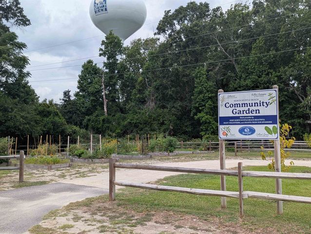 2711 Hilton Dr Apt A, North Myrtle Beach, SC 29582