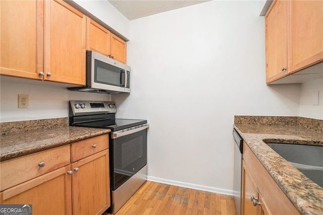 1150 Collier Road NW 12F, Atlanta, GA 30318