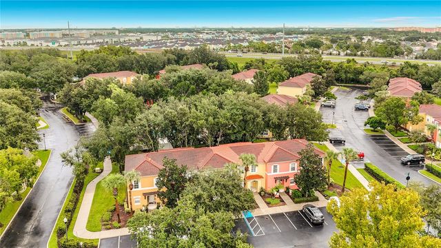 8474 CRYSTAL COVE LOOP, Kissimmee, FL 34747