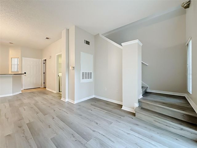 8474 CRYSTAL COVE LOOP, Kissimmee, FL 34747