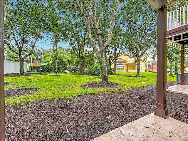 8474 CRYSTAL COVE LOOP, Kissimmee, FL 34747