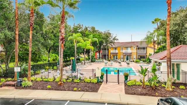 8474 CRYSTAL COVE LOOP, Kissimmee, FL 34747