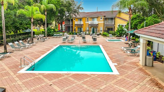 8474 CRYSTAL COVE LOOP, Kissimmee, FL 34747