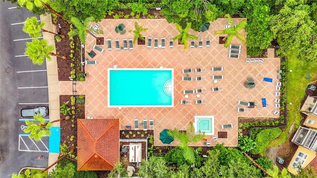 8474 CRYSTAL COVE LOOP, Kissimmee, FL 34747