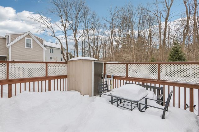 9 Old Market St, Rockland, MA 02370
