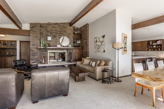 3731 Capilano Dr, West Lafayette, IN 47906