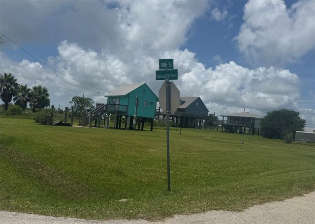 1723 Galveston, Port Bolivar, TX 77650