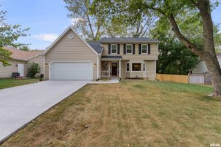 706 E 6TH Street, Coal Valley, IL 61240