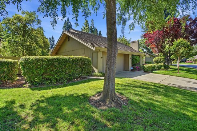 11598 Sutters Mill Cir, Gold River, CA 95670