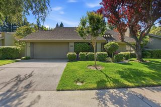 11598 Sutters Mill Cir, Gold River, CA 95670