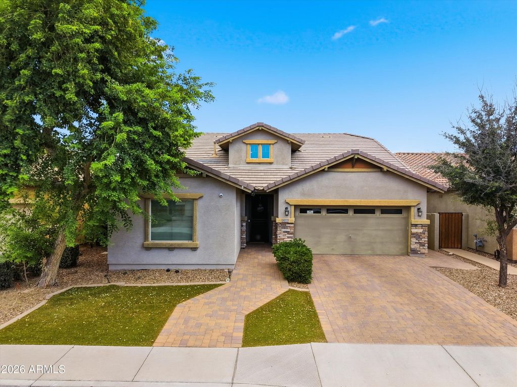 28233 N WELTON Place, San Tan Valley, AZ 85143 — photo 2