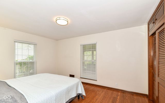 5828 Andover Road, Indianapolis, IN 46220