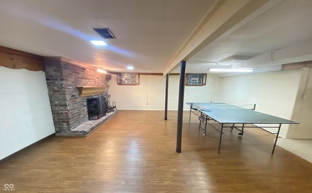 5828 Andover Road, Indianapolis, IN 46220