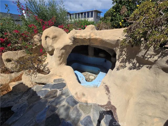 989 Miramar, Laguna Beach, CA 92651