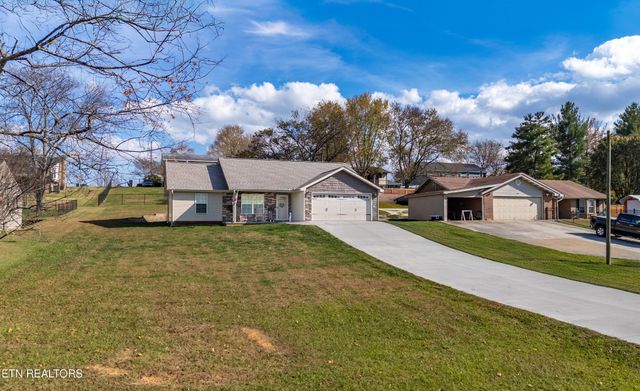 241 Huntington Lane, Kodak, TN 37764